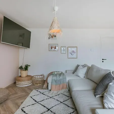 Apartment Juan - Stijlvol Met Uitzicht Op De Kaai *